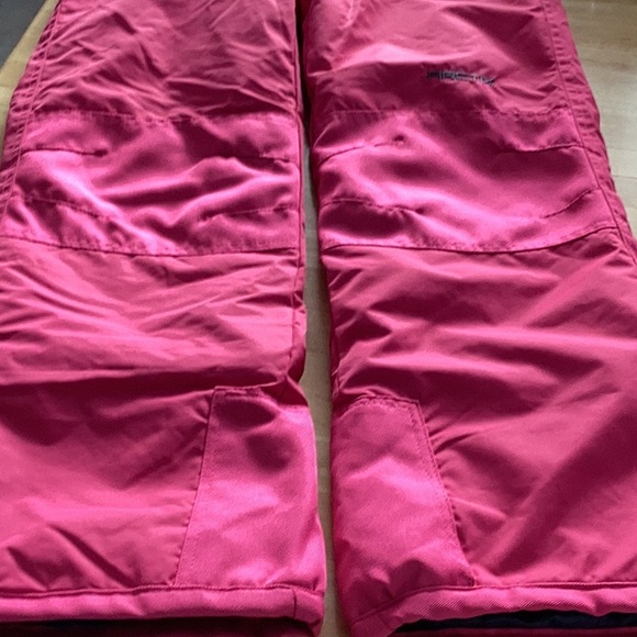 Artix PINK snow pants, Size Large (YOUTH) Good condition. - Picture 15 of 16